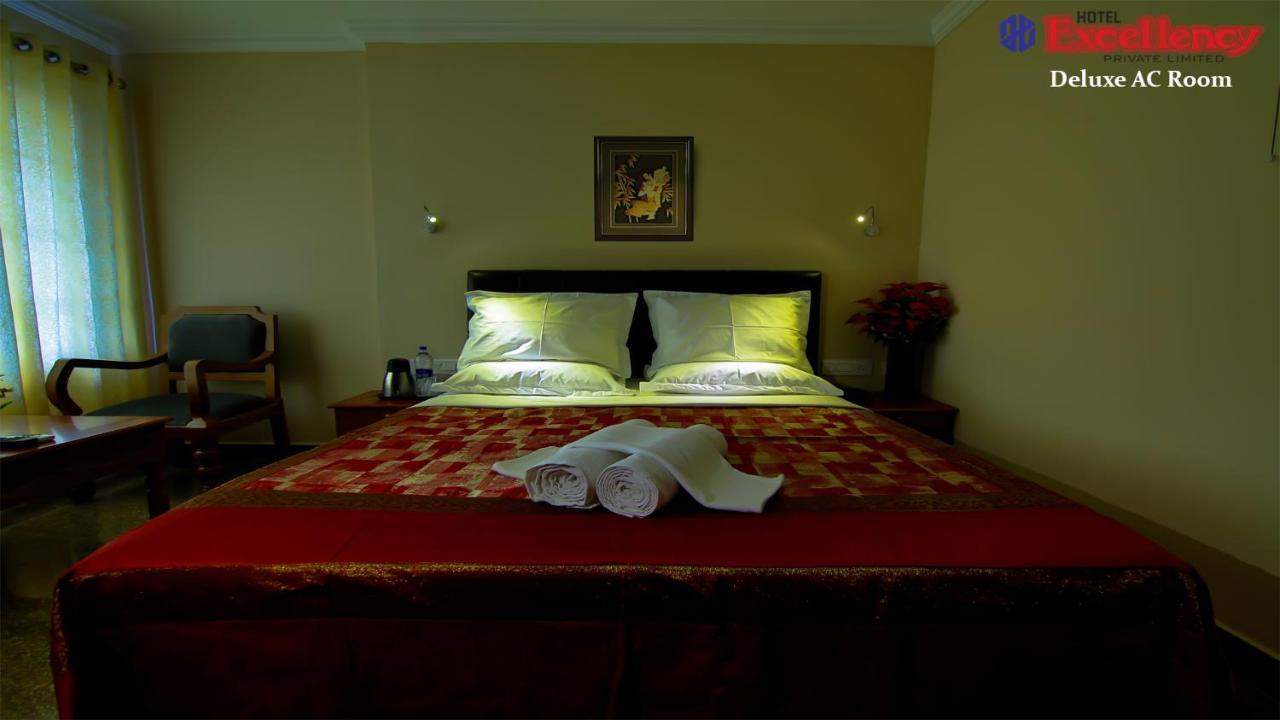 Hotel Excellency Коччи Экстерьер фото