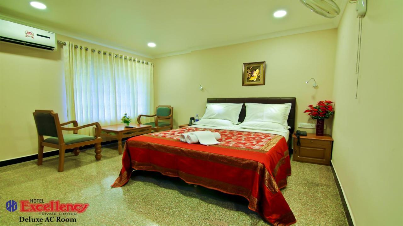 Hotel Excellency Коччи Экстерьер фото
